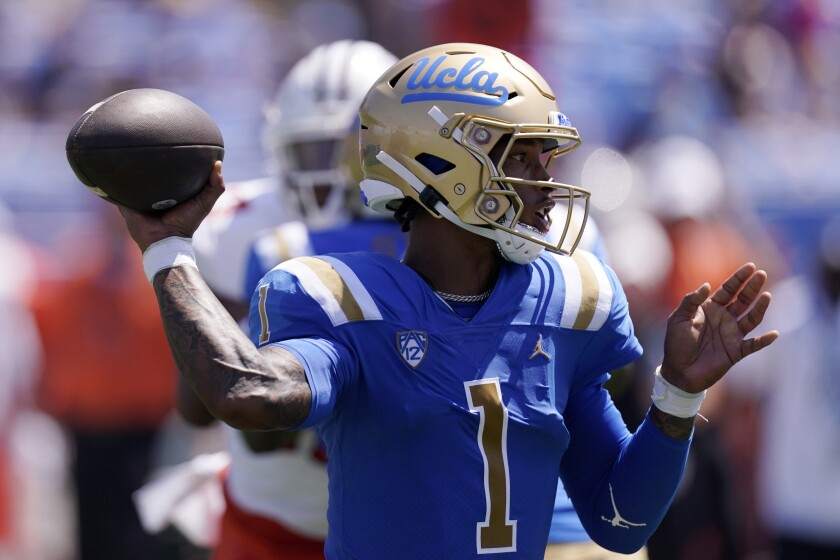 UCLA quarterback Dorian Thompson-Robinson passes against Bowling Green on Saturday.