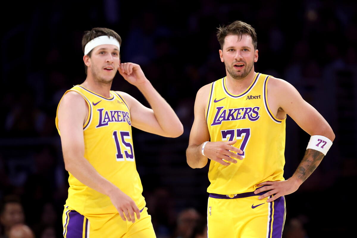 sur Le Roster. | Lawson Lovering : un renfort dans la raquette de LA Austin Reaves and Luka Doncic will be the key to Laker success this season.