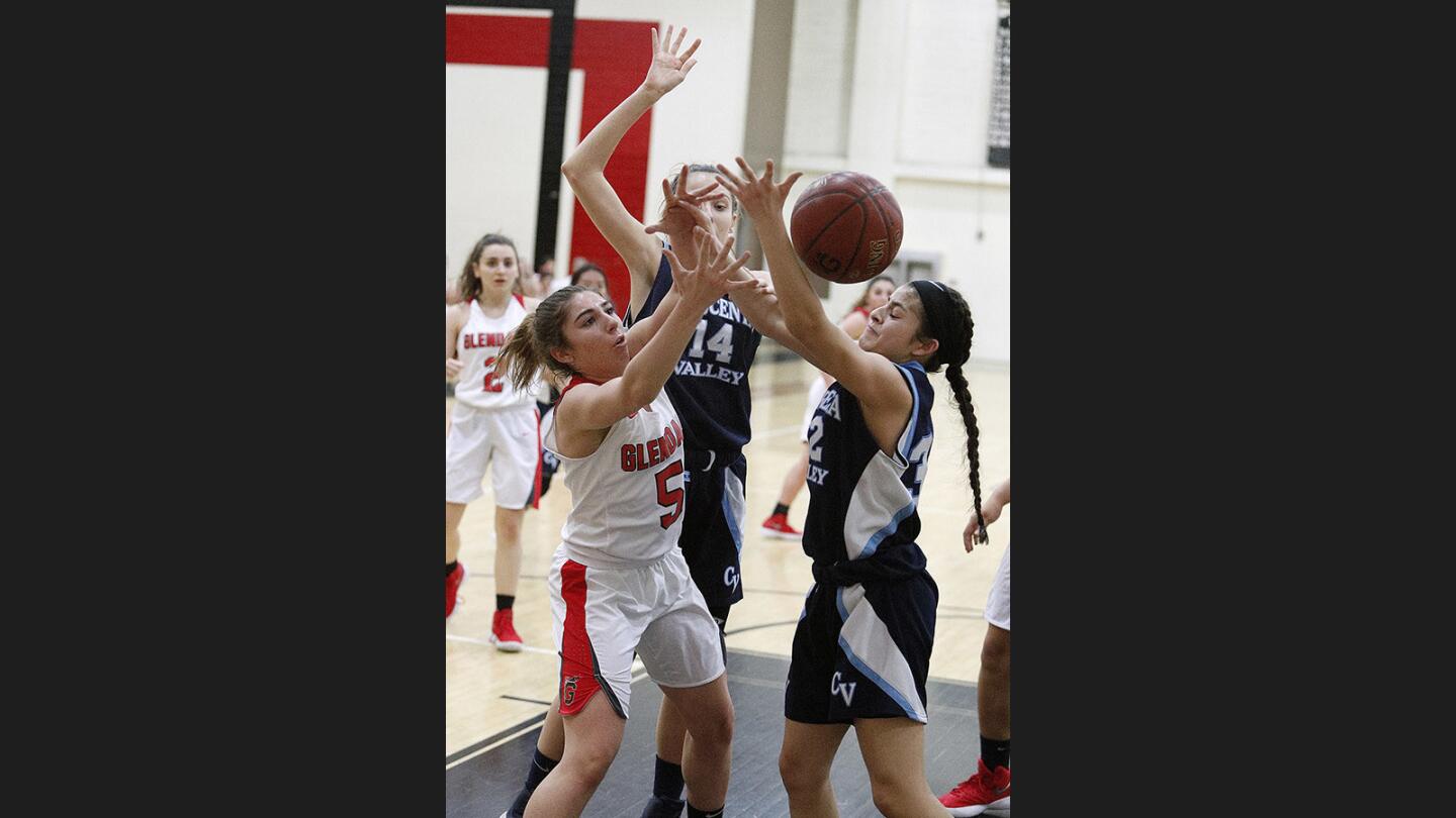 Photo Gallery: Glendale vs. Crescenta Valley Pacific League girls' basketball