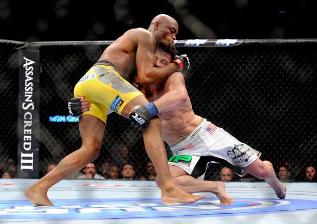 Anderson Silva vs. Chael Sonnen