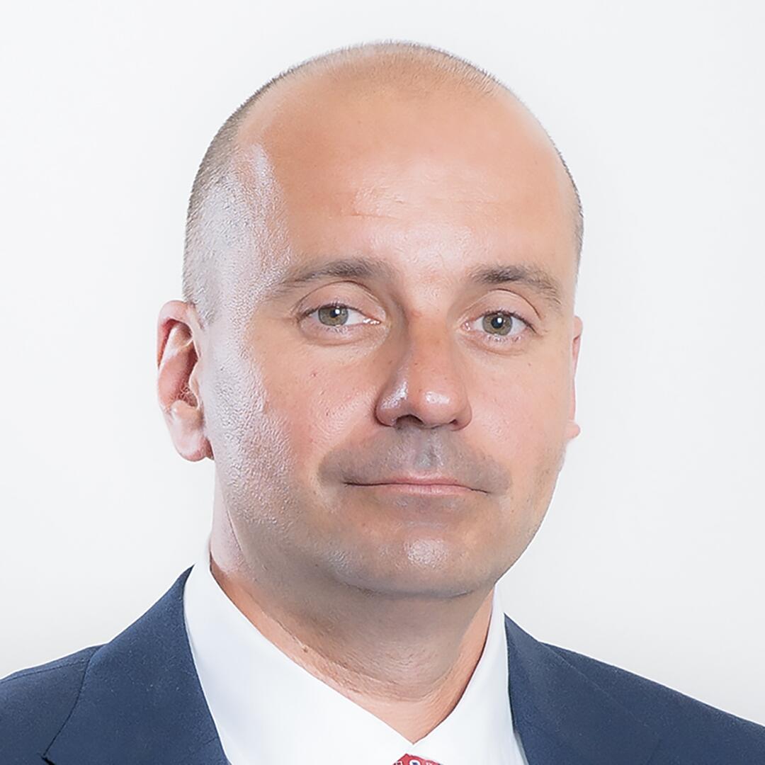 A portrait of Sasha Frid