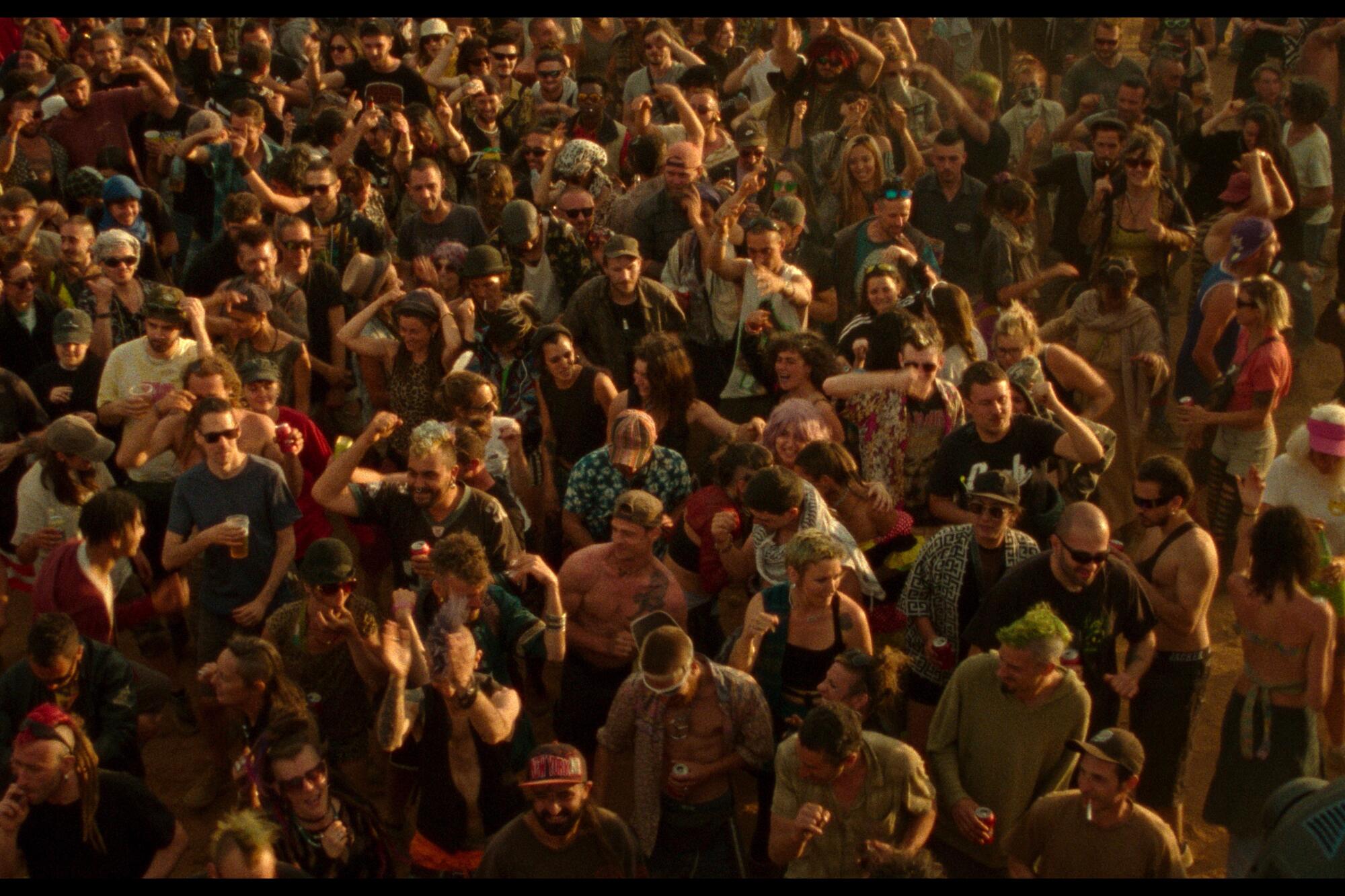 How Spanish Oscar hopeful 'Sirât' threw the year’s hottest rave - Los ...