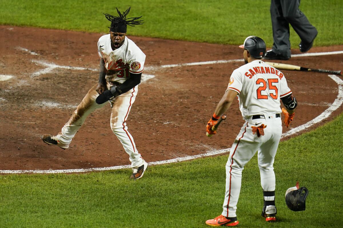 Orioles beat Rays 5-1 thanks to 4-run 5th inning