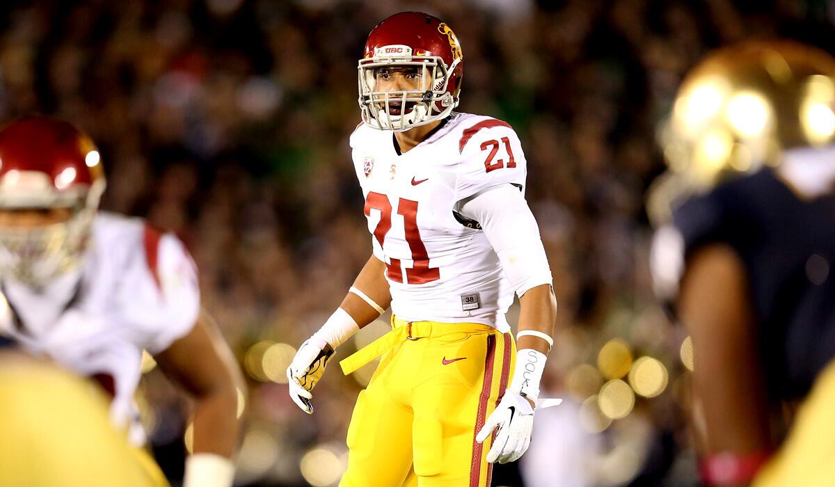 USC safety Su'a Cravens made an impact last week for the Trojans when he was moved to an outside linebacker position against Oregon State.