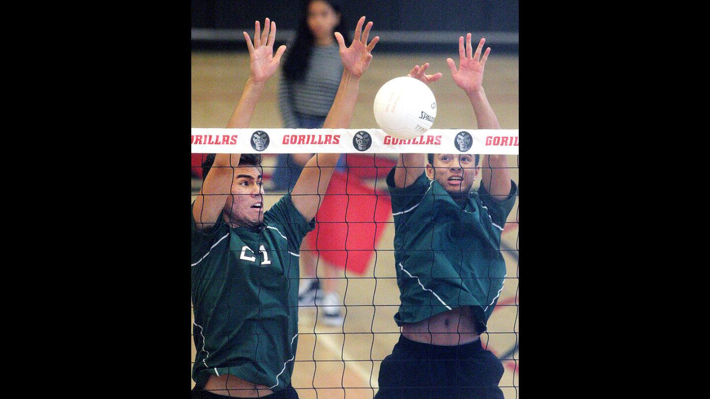 Photo Gallery: Povidence vs. Oakwood in Pacific League boys' volleyball