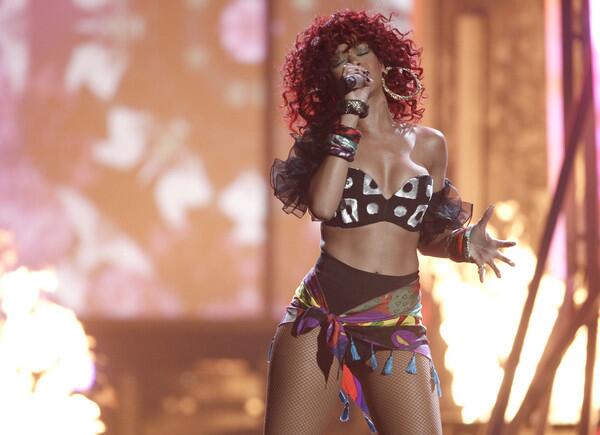 Rihanna commands the stage