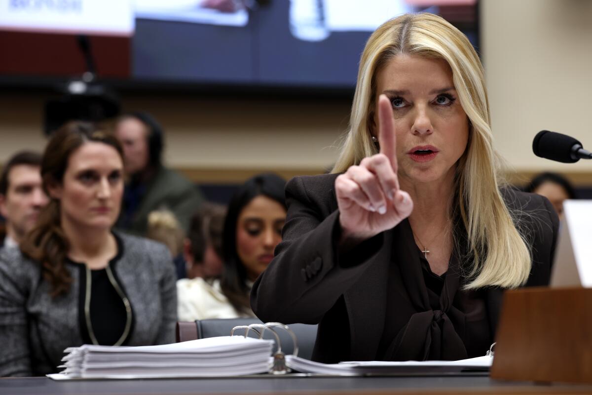 Bondi clashes with Democrats over Epstein, political retribution ...