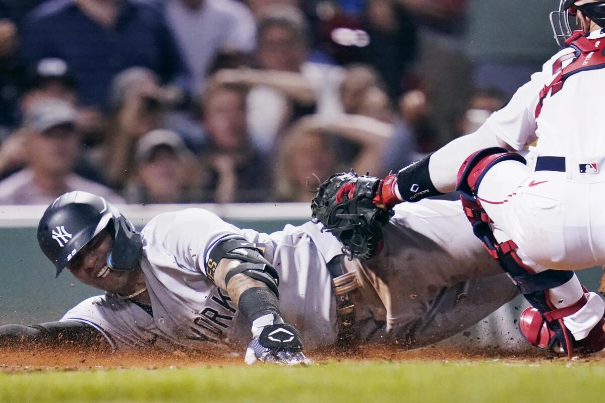 Gleyber Torres hits walk-off homer vs. Rangers