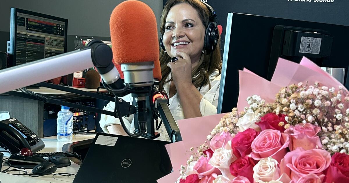 El ícono de la radio en español María Elena Nava regresa a KLVE y a los fanáticos