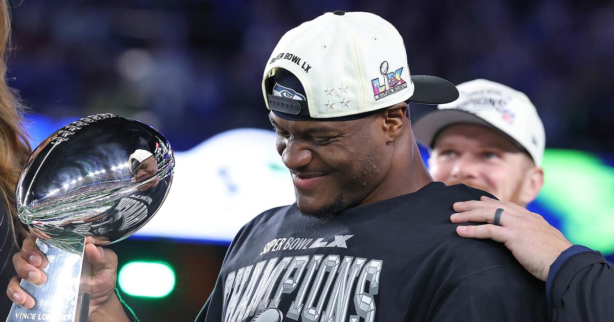 NFL free agency tracker: Super Bowl LX MVP Kenneth Walker III to sign with Chiefs