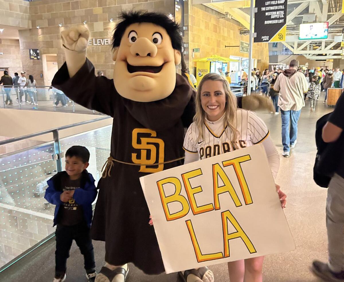 Padres Scene & Heard: 'Beat L.A.! Beat L.A.! Beat L.A.!' - The San Diego  Union-Tribune