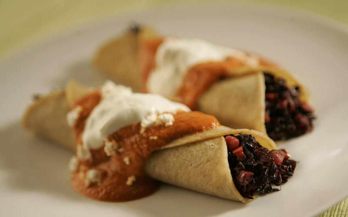 Hibiscus enchiladas with chipotle sauce