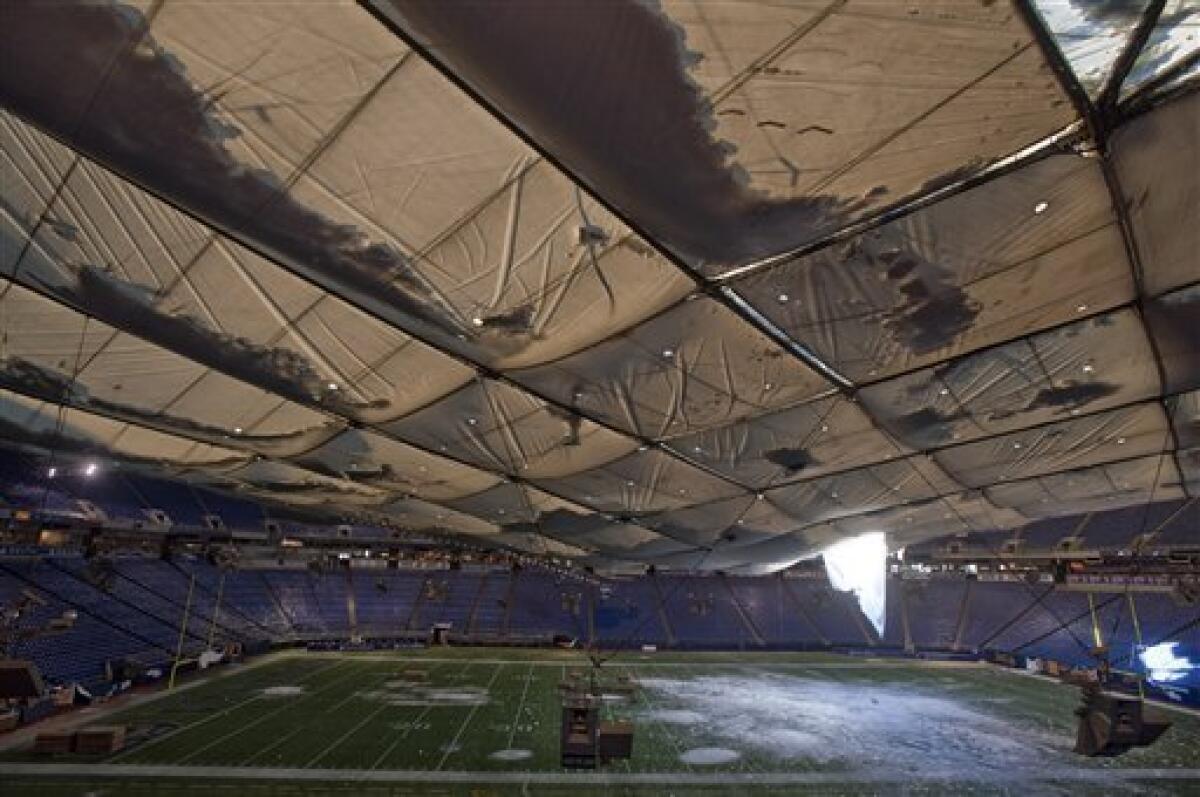 Metrodome - History, Photos & More of the Minnesota Vikings former NFL  stadium