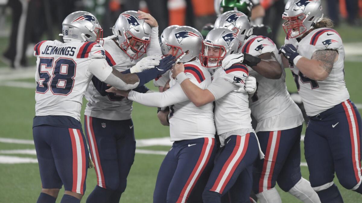 Nick Folk lifts Patriots over winless Jets, 30-27