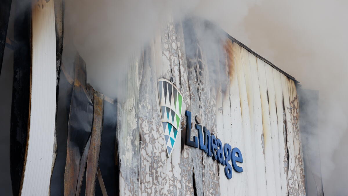 Company at center of Boyle Heights fire faces scrutiny over its record, earlier blaze
