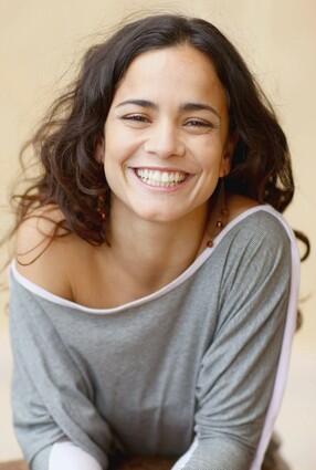 Alice Braga