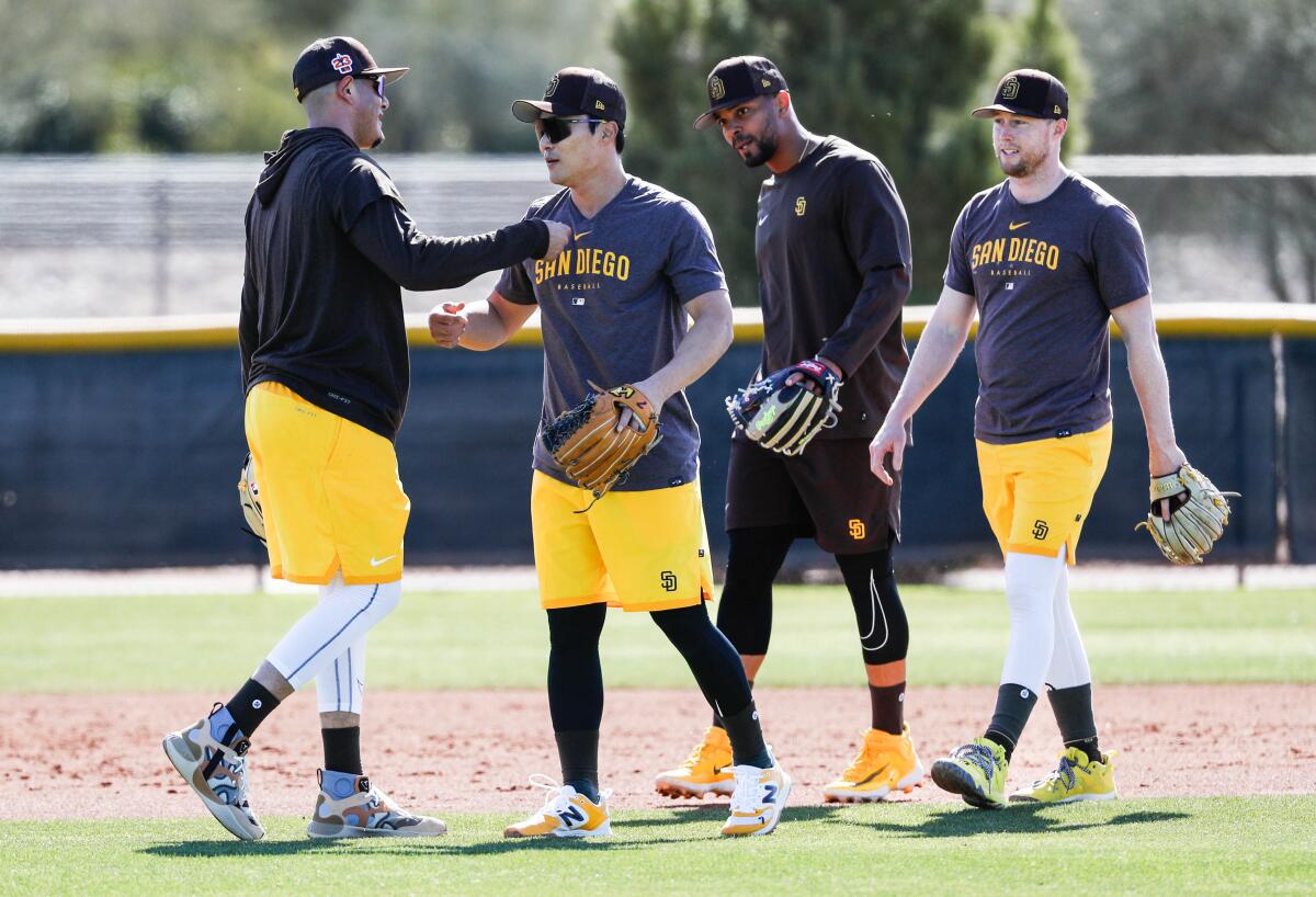 No shortage of shortstops for Manny Machado, Xander Bogaerts and  deep-gloved Padres at spring training - The San Diego Union-Tribune