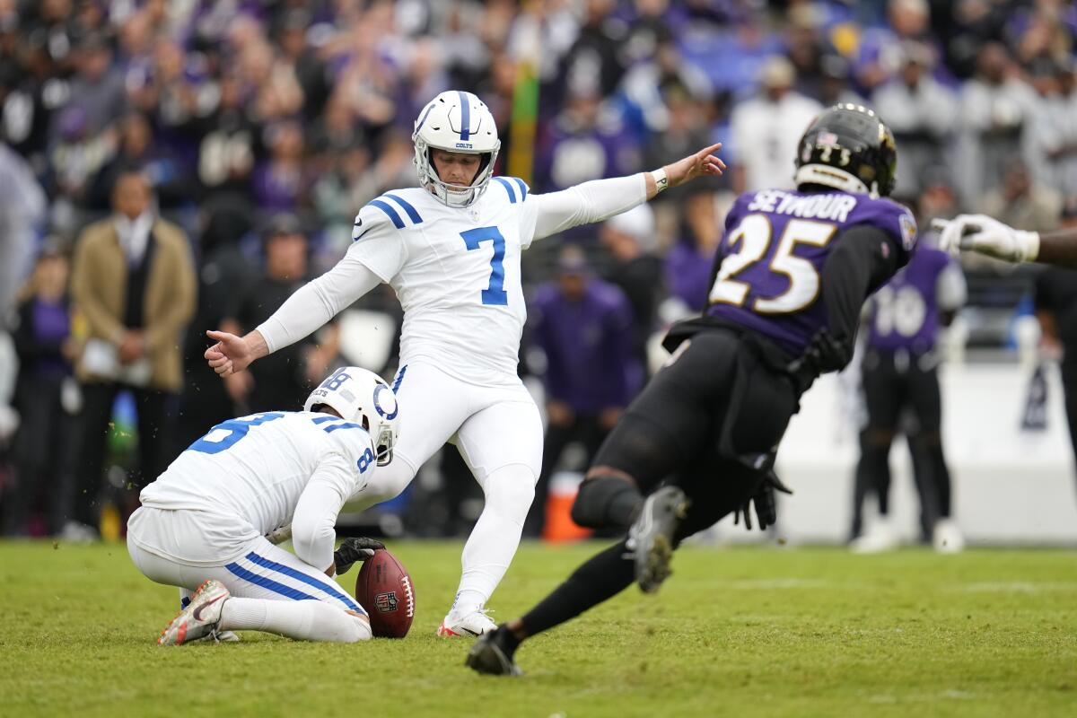 Matt Gay kicks 4 FGs over 50 yards, including OT winner, as Colts