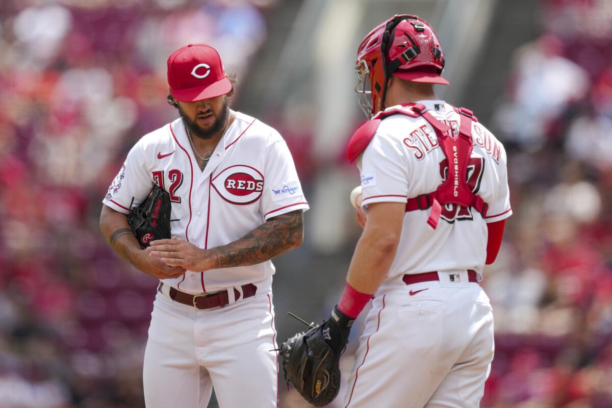 Reds rookie pitcher first in last 50 years to allow homers on