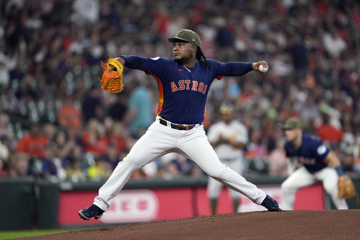 Valdez throws 4-hitter to lead Astros over Oakland 2-0 - The San