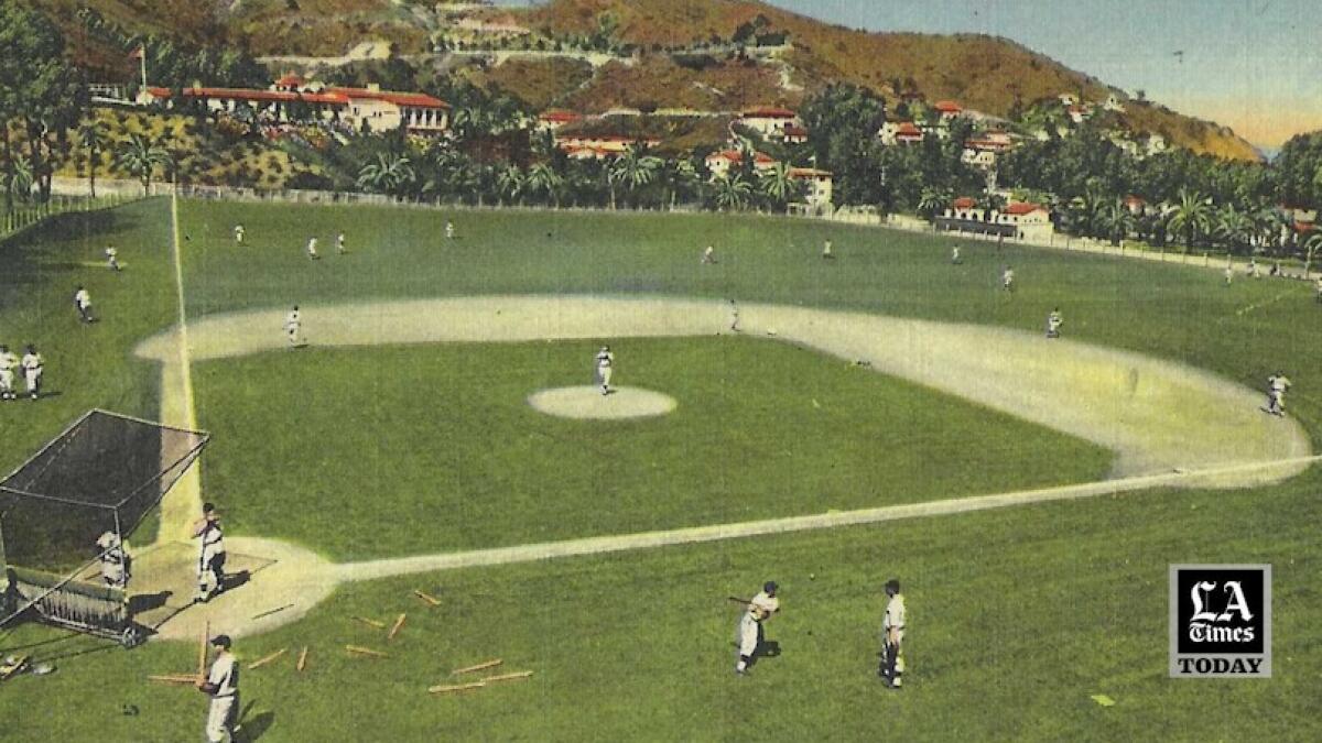 On this day, Dodger Stadium goes to the dogs - Los Angeles Times