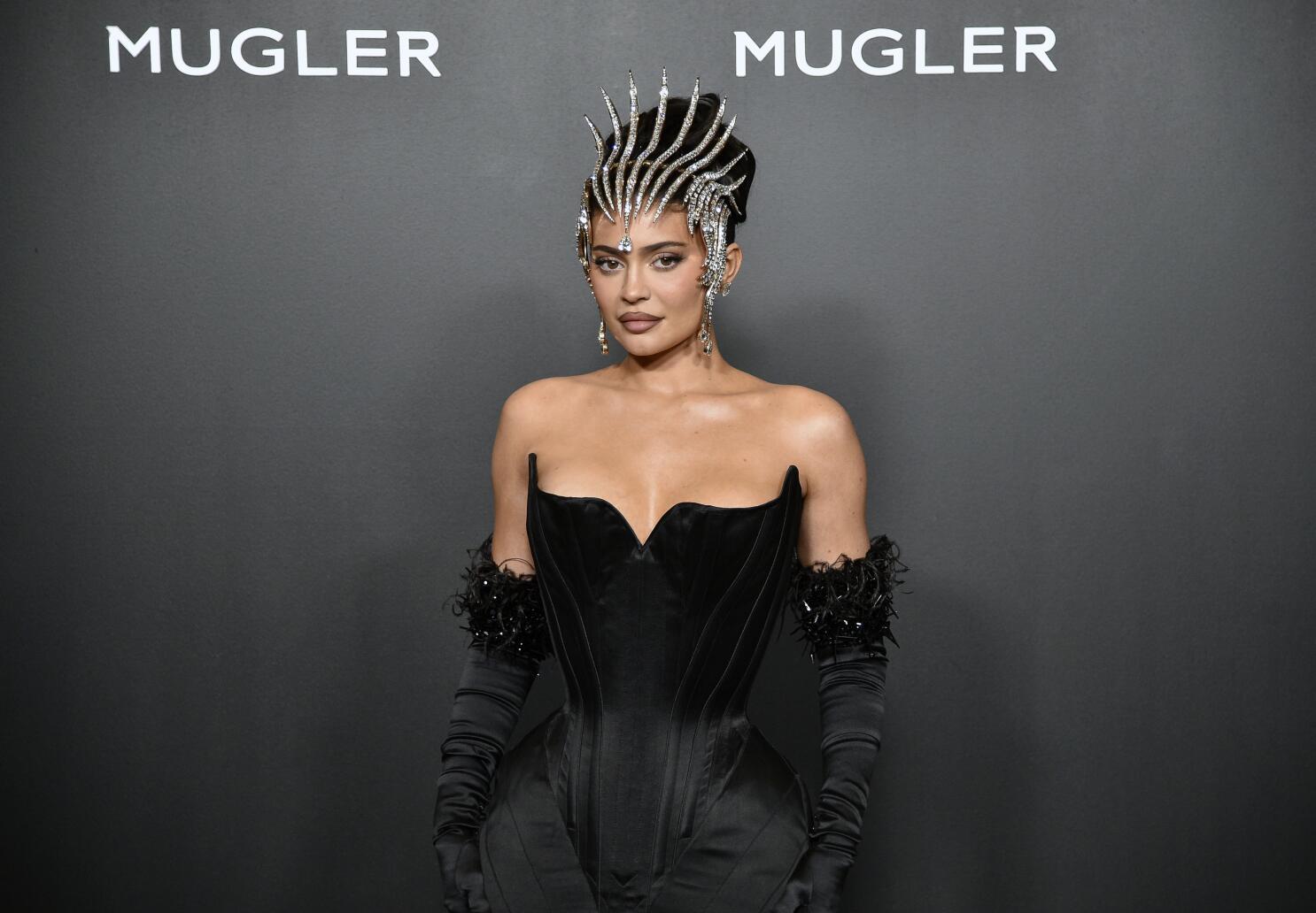 Kylie Jenner, fashion lovers laud Mugler at Brooklyn Museum - The San Diego  Union-Tribune