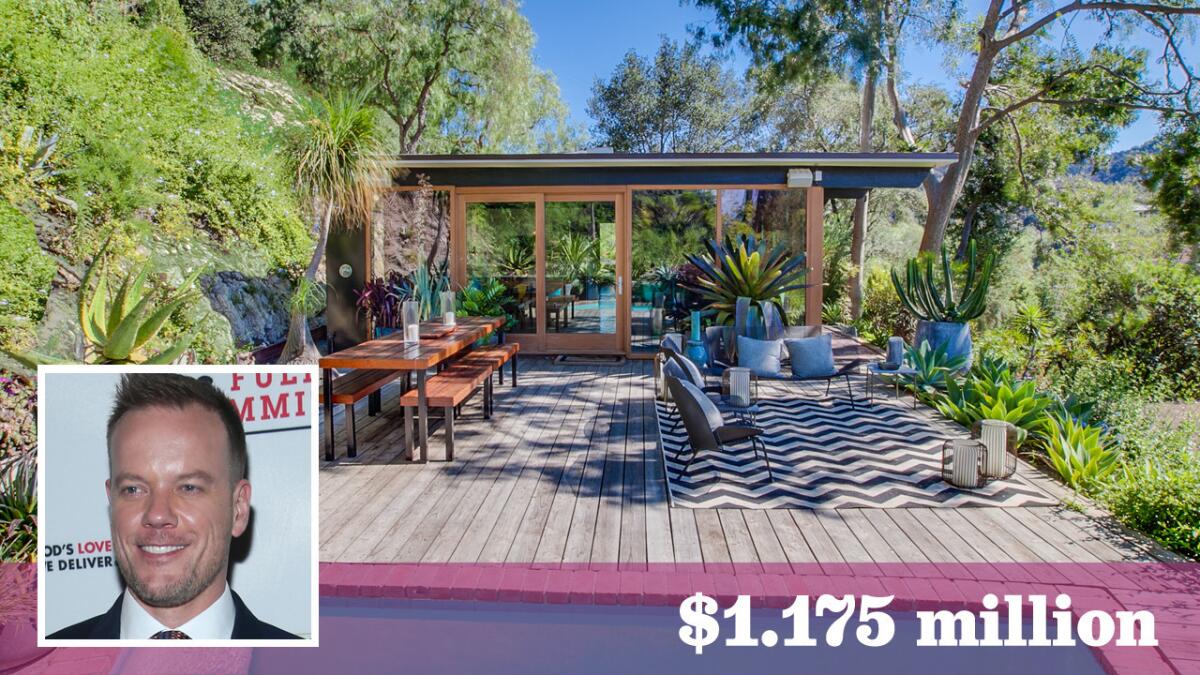 "Pitch Perfect" director Jason Moore has sold his Studio City home with ties to film actor Rock Hudson for $80,000 over the asking price.