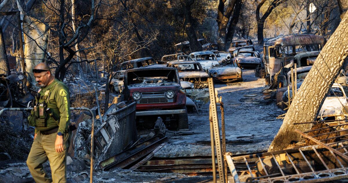 California wildfire evacuees wait, hope blaze spares them