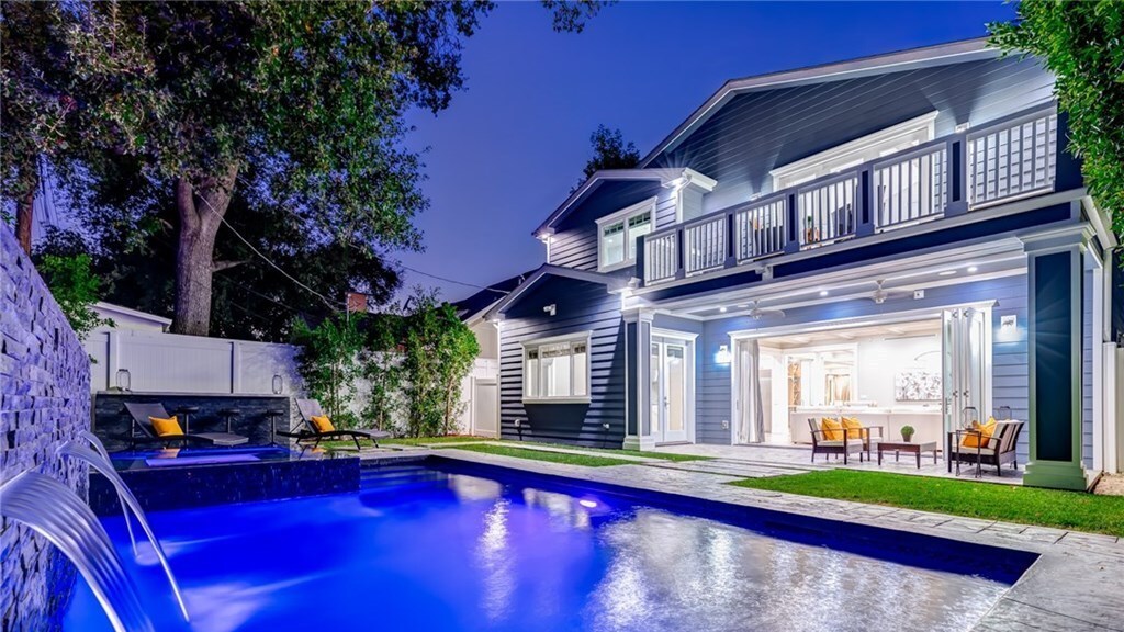 Hot Property | Ne-Yo