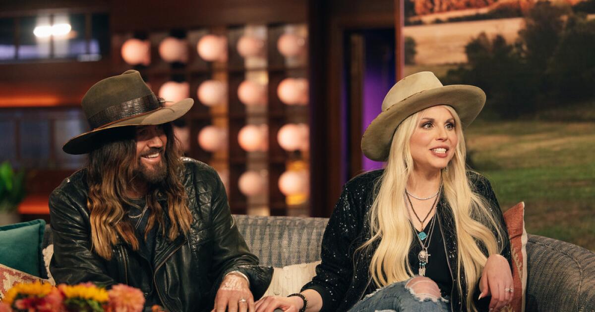 Billy Ray Cyrus and Firerose settle divorce, ending marriage after less than a year