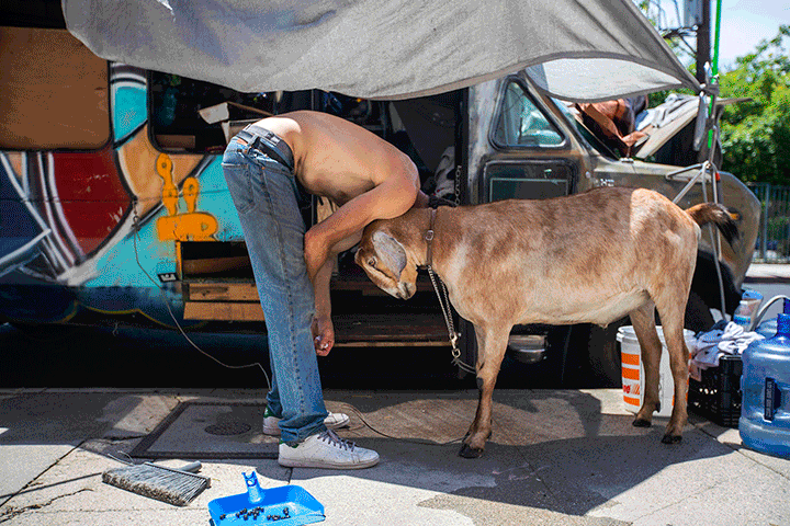 California poised to loosen mask and distancing rules for
vaccinated workers 2 California poised to loosen mask and distancing rules for
vaccinated workers 2