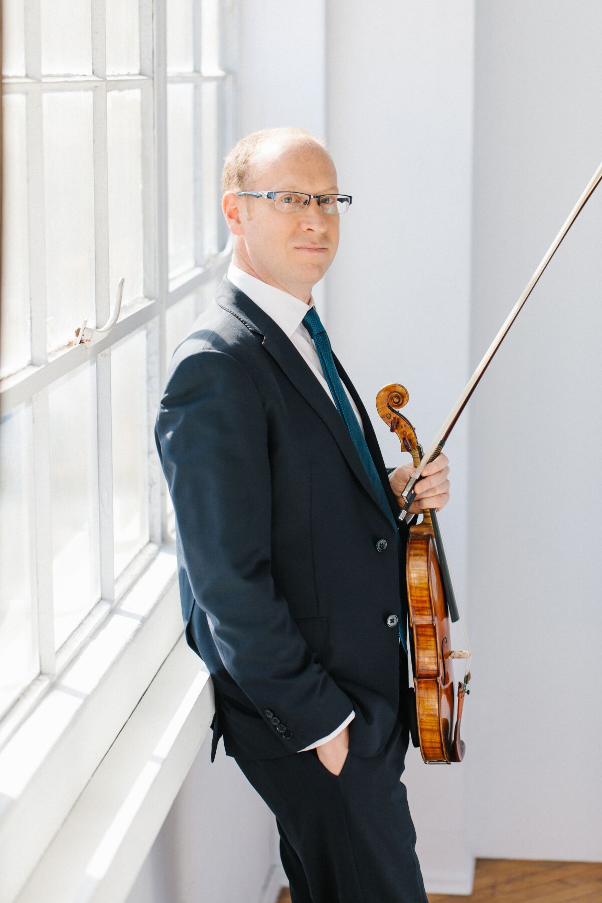 Jeff Thayer, violin