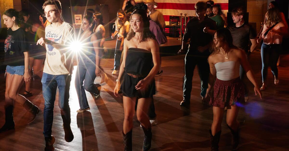Aqui estão 8 lugares rolantes para dançar em Los Angeles Aqui estão 8 lugares rolantes para dançar em Los Angeles
