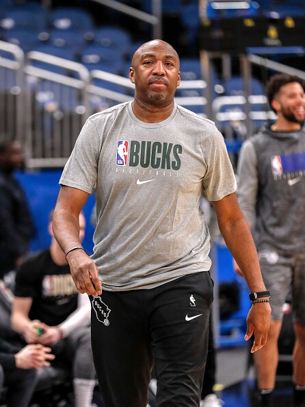 Bucks assistant Vin Baker lost millions to addiction, found salvation in a Starbucks
