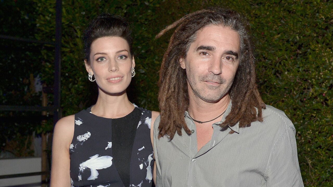 "Mad Men" actress Jessica Pare is mad for babies! She's now a mother to her first child, Blues Anthony Paré Kastner, with boyfriend musician John Kastner, who is already a dad to 7-year-old daughter Summer Lee.