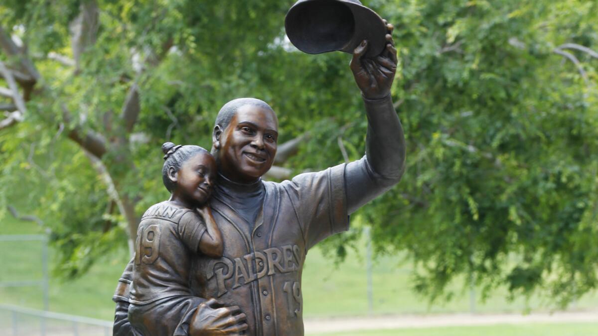 Tony Gwynn: Legendary baseball player loses fight to cancer aged 54, The  Independent