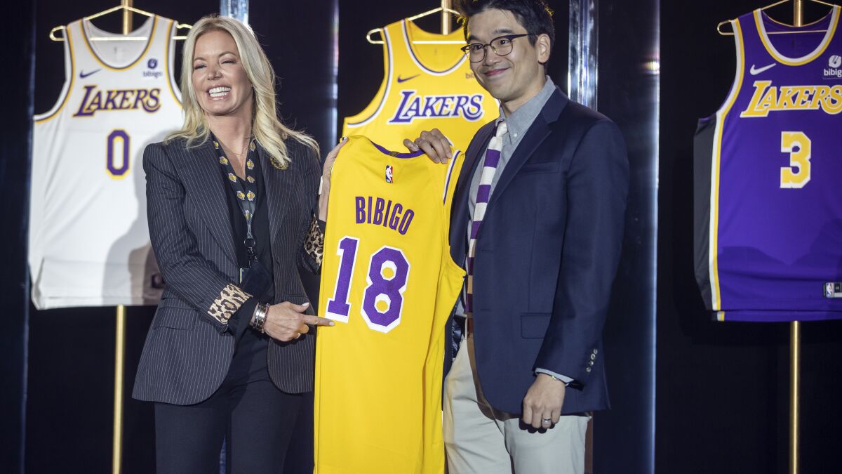 Lakers land $100-million jersey deal with Bibigo - Los Angeles