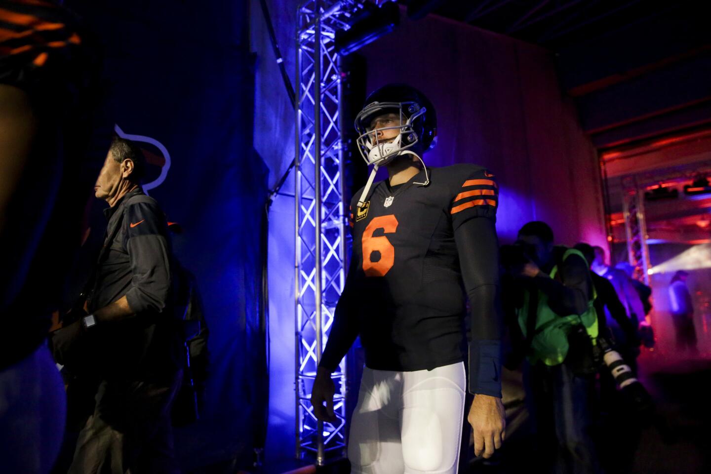 Jay Cutler prepares to take the field before the first half against the Vikings at Soldier Field on Oct. 31, 2016.