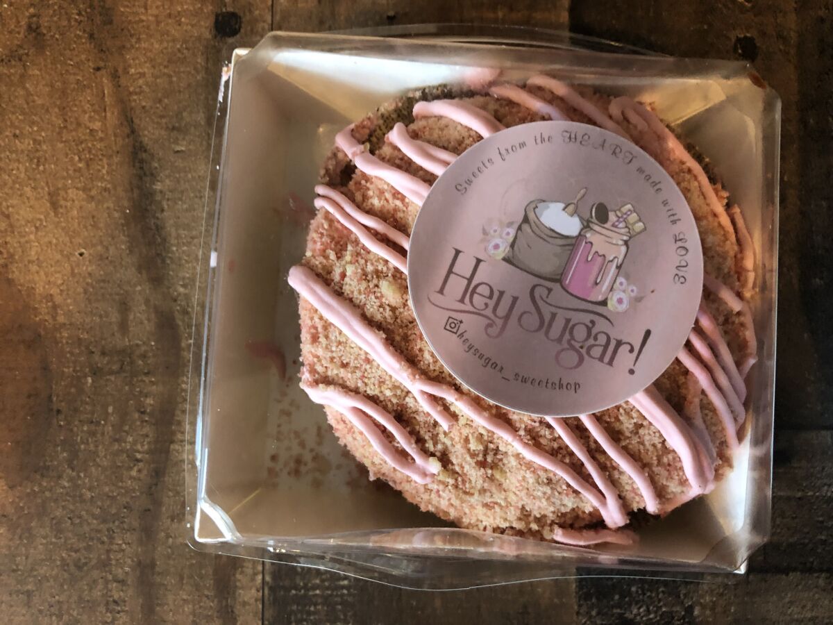 A single-serving strawberry Phat cake at Hey Sugar! Sweets.