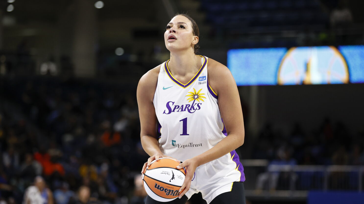 Liz Cambage abruptly terminates contract with Sparks - Los Angeles Times Liz Cambage abruptly terminates contract with Sparks - Los Angeles Times