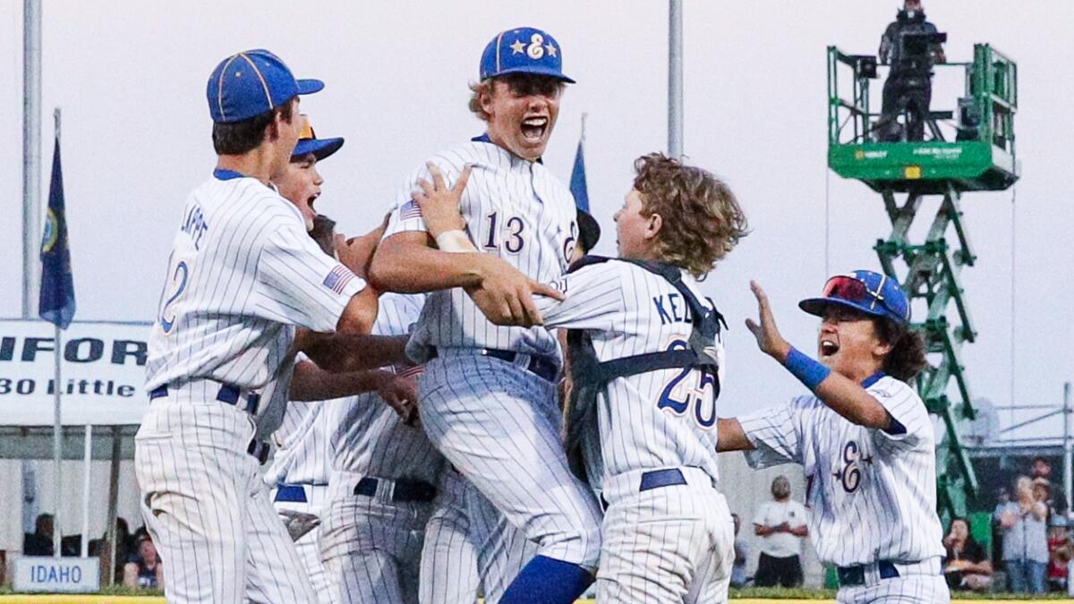 El Segundo Little League gets VIP treatment at Dodger Stadium - Los Angeles  Times