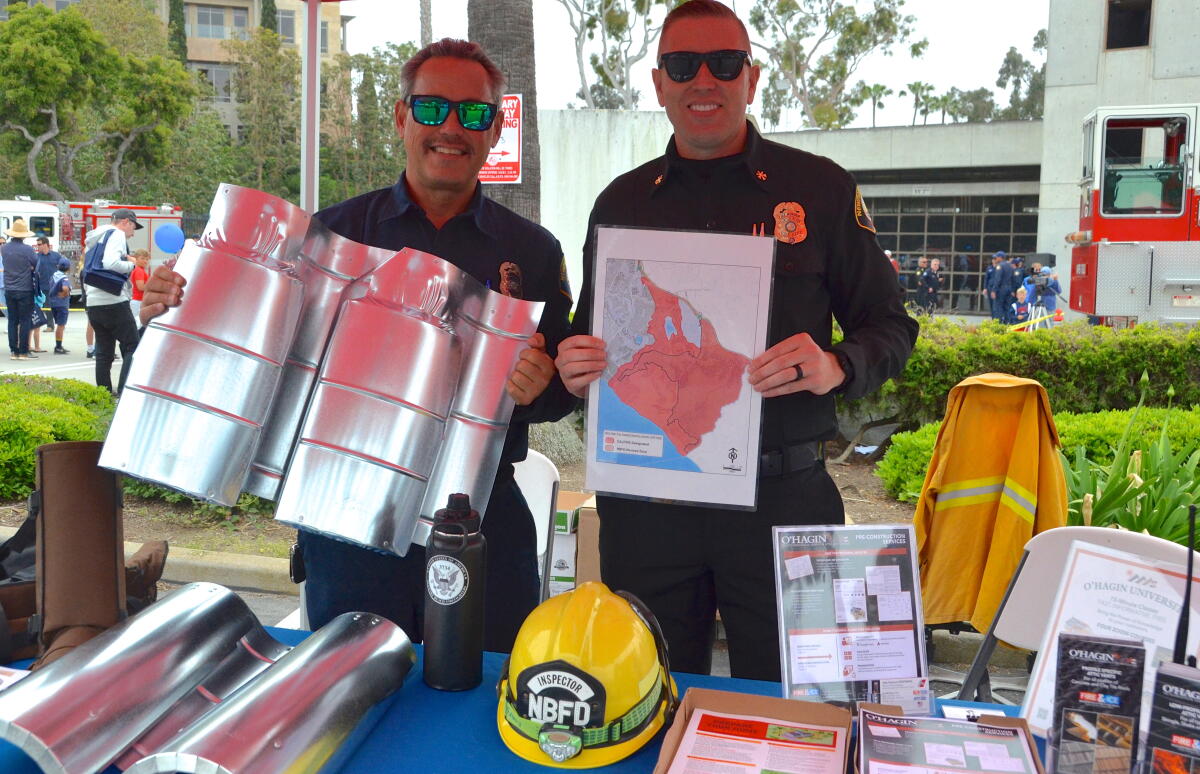 Cv Ramus Fire Newport Beach first responders open their doors for Public Safety Day ...