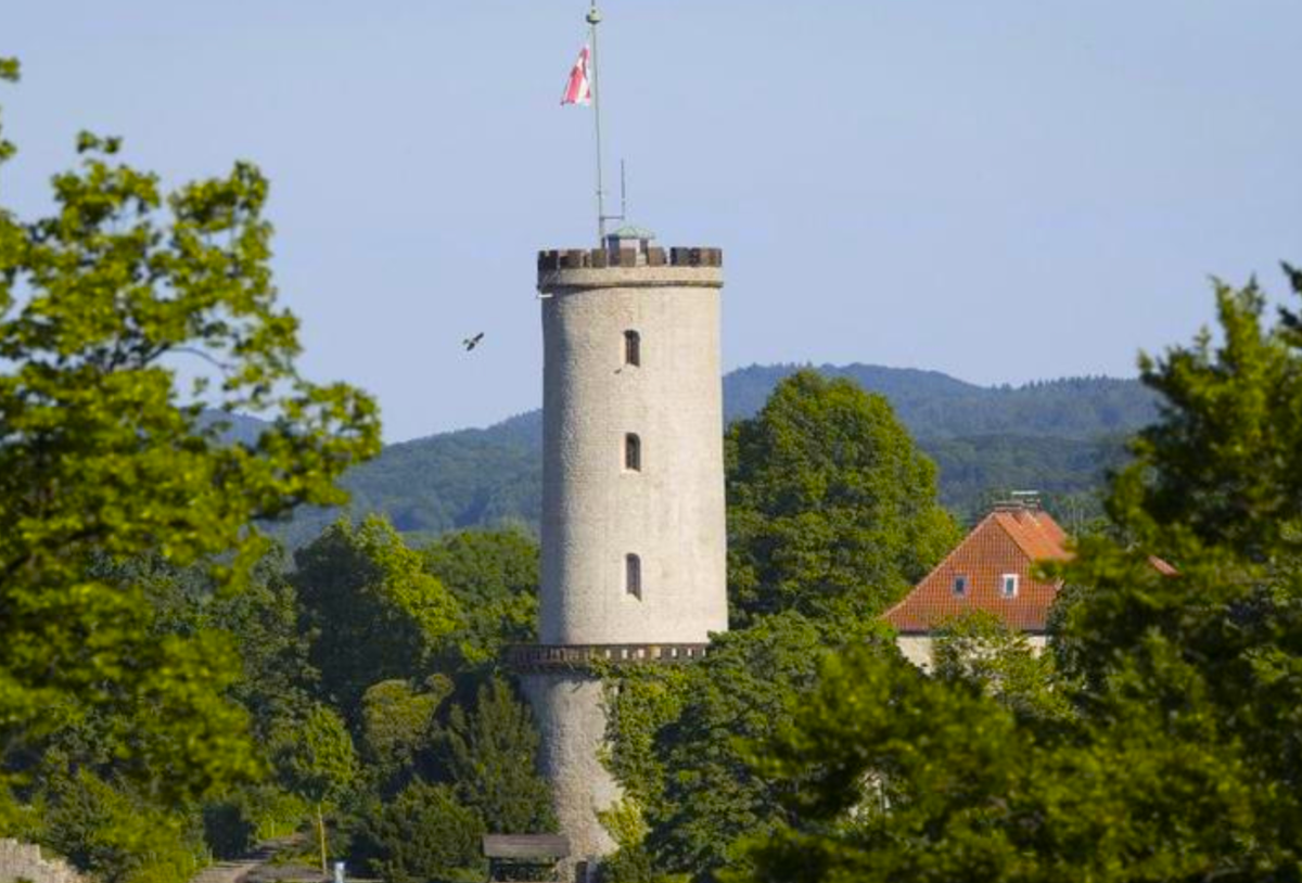 Castillo de Bielefeld, Alemania. La ciudad que, según una teoría conspirativa en broma, no existe.