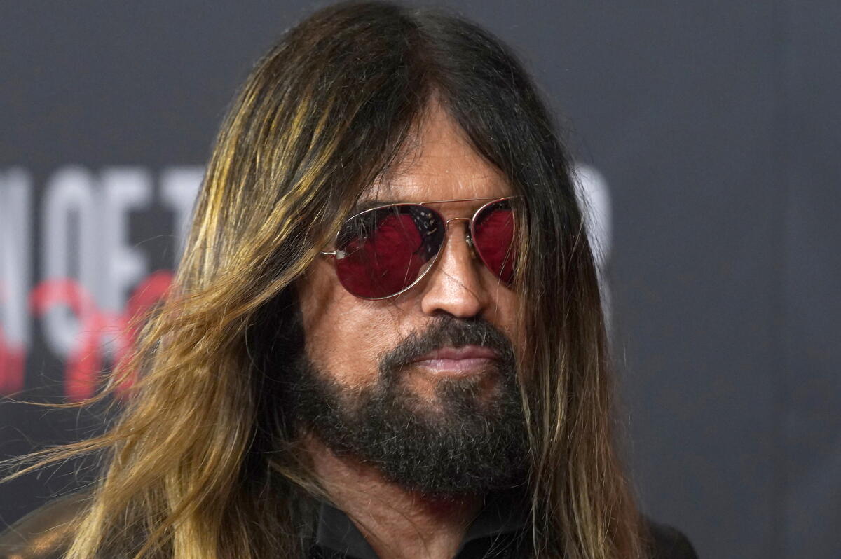 Billy R Billy Ray Cyrus 'praying for my family' after son's letter - Los ...