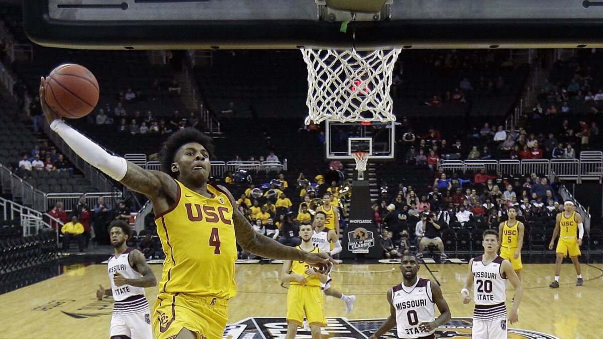 USC's Kevin Porter Jr. (4) dunks the ball during the first half against Missouri State.