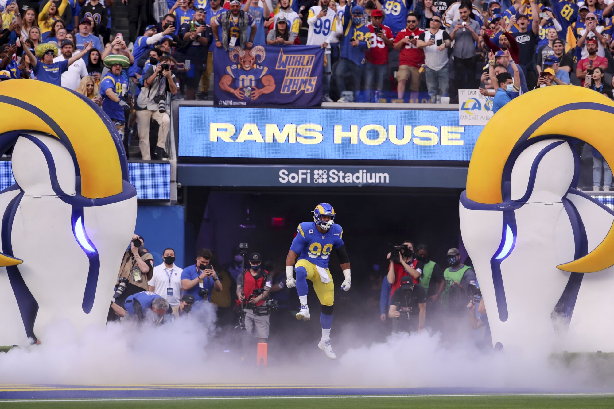 Rams defensive tackle Aaron Donald is introduced before the start of the game.