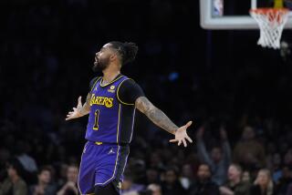 D'Angelo Russell scores 44 as Lakers edge Bucks