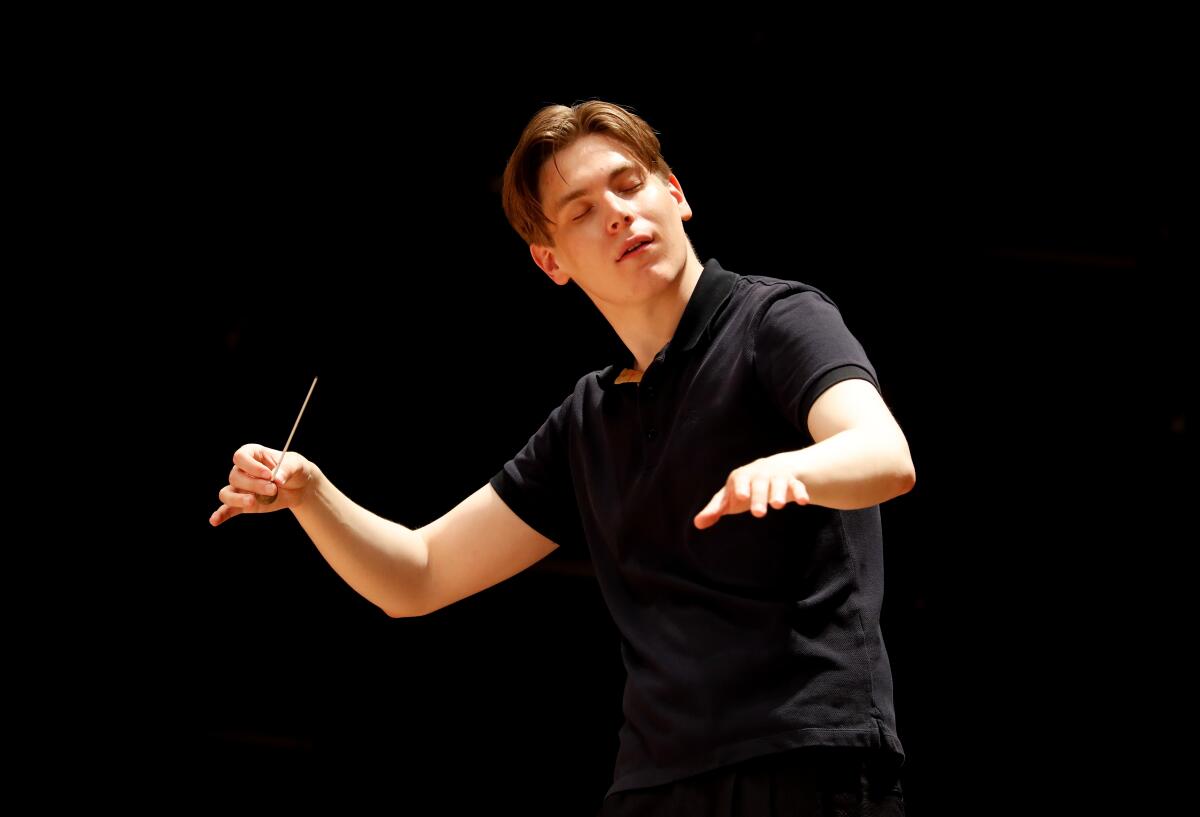 Finnish conductor Klaus Mäkelä conducts the Orchestre de Paris