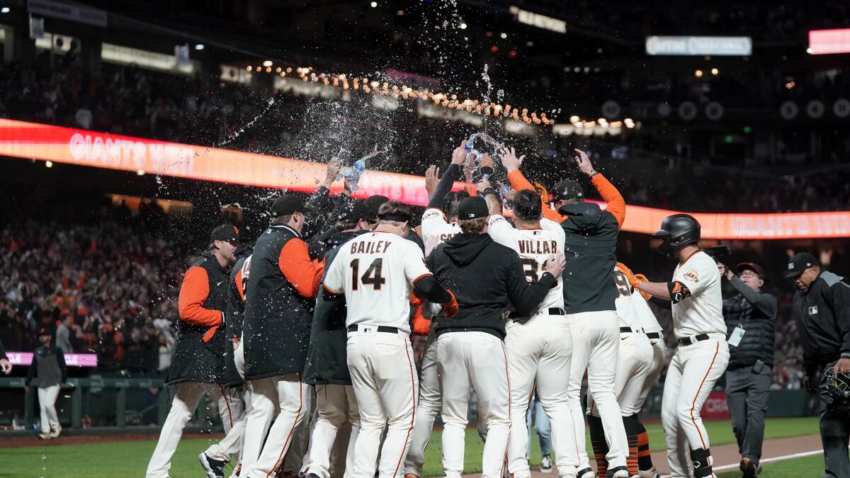 San Francisco Giants Gift Basket