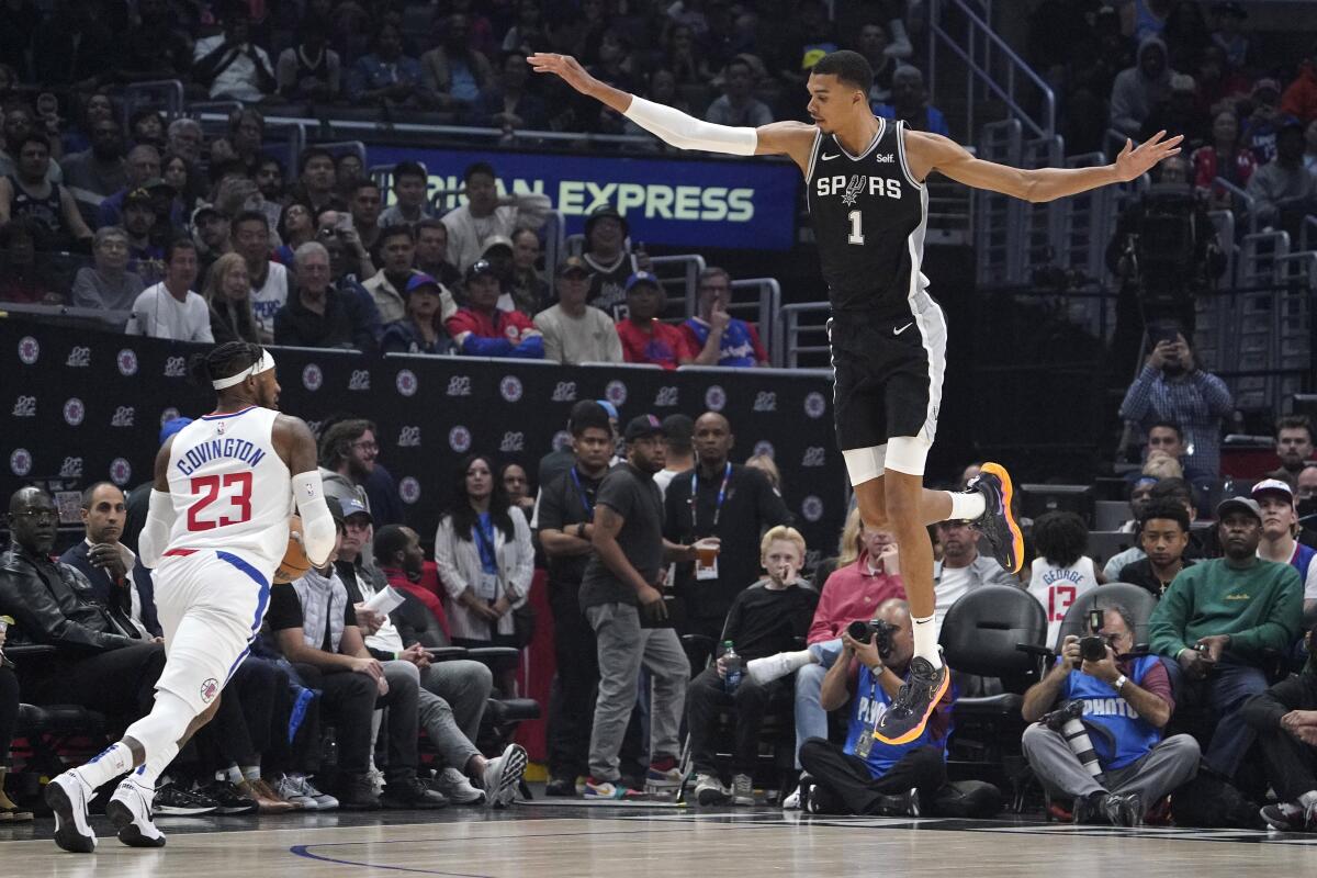Get to know Boban Marjanovic - Pounding The Rock